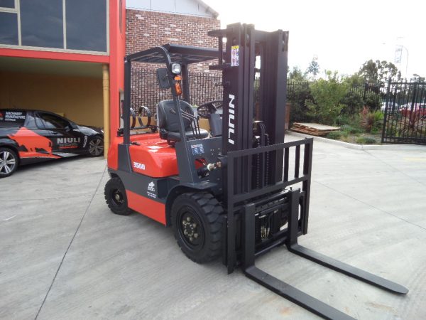 NG35N-K25 3.5Ton Dual Fuel Forklift