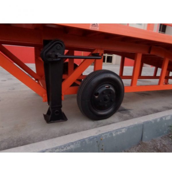 DR8 - Dock Ramp  - 8 Ton / Air Tyres