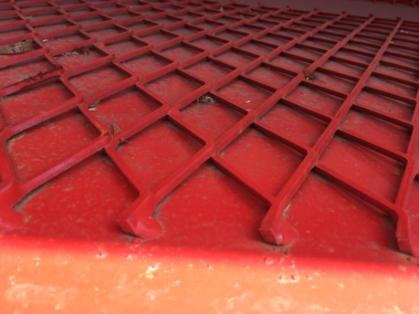 DR8S - Dock Ramp 8 Ton / Solid Tyres