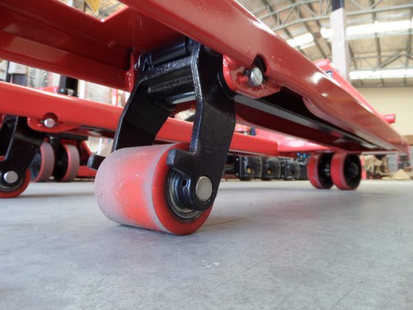 L15 - Light Duty Narrow 1.5Ton