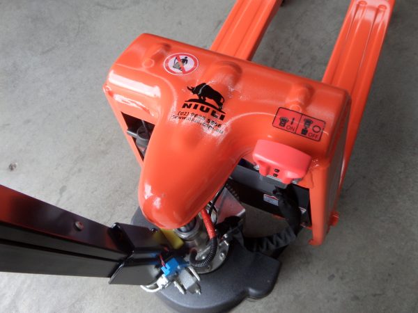 PFR15 (EPT20-15ET) - Full Electric 1.5Ton Narrow