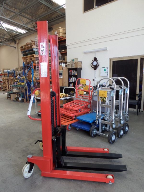 S10NL Light Duty Narrow Stacker 1Ton/1.6m