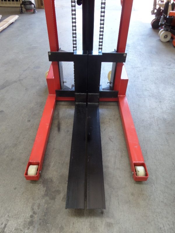 S10NL Light Duty Narrow Stacker 1Ton/1.6m