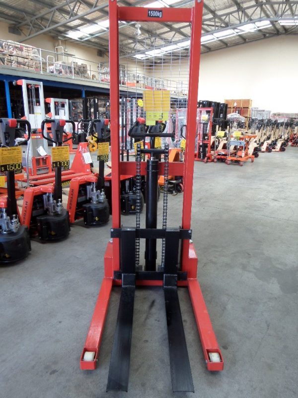 S10NL Light Duty Narrow Stacker 1Ton/1.6m