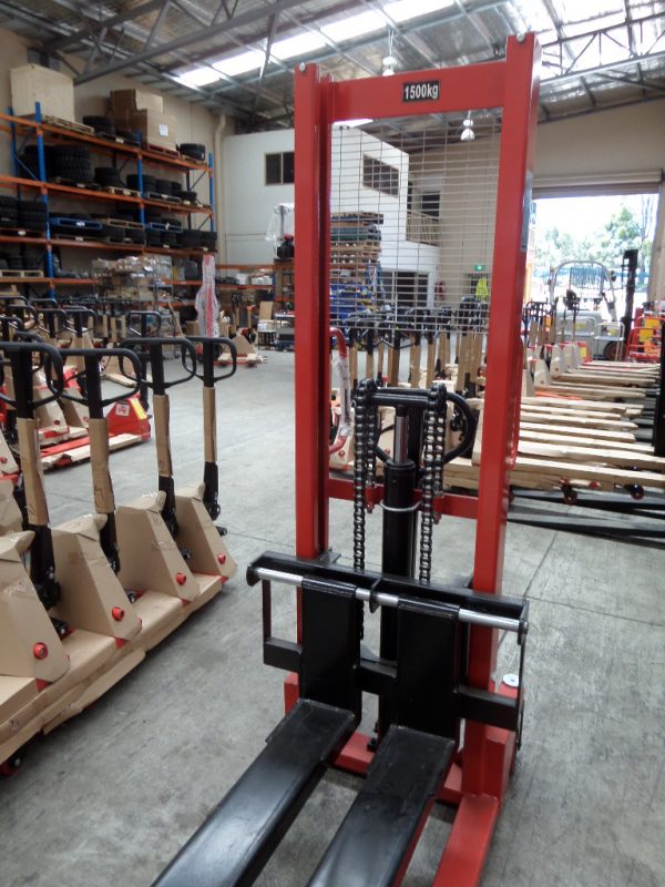S15N Manual Narrow Stacker 1.5Ton/1.6m