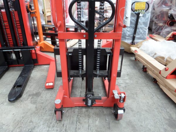 S15N Manual Narrow Stacker 1.5Ton/1.6m