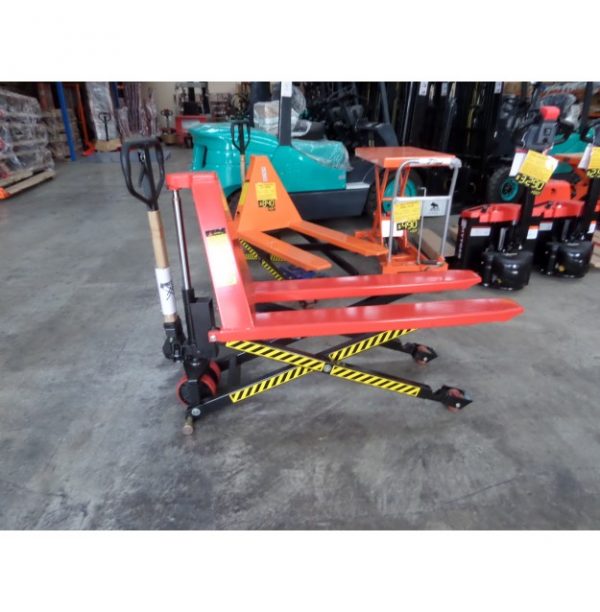 SL15 - Scissor Lift 1.5Ton