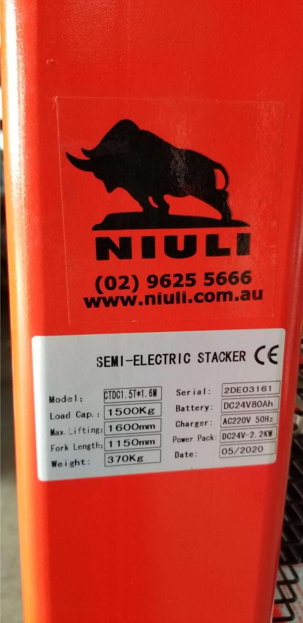 FE16W - Full Electric Straddle 1.5Ton/1.6M (Copy)