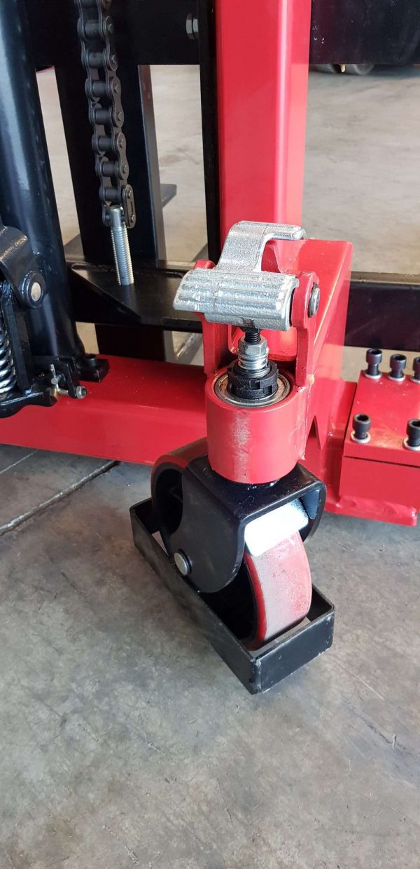 S15H Manual Adjustable Base Stacker 1.5Ton/1.6m