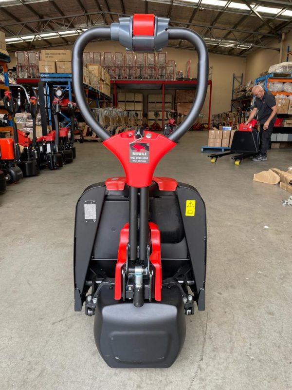 PLS15 (F4) - Full Electric 1.5 Ton Narrow