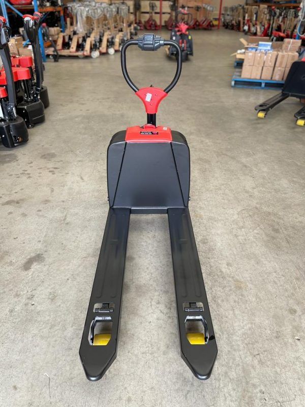 PLS15 (F4) - Full Electric 1.5 Ton Narrow